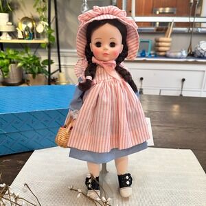 Madame Alexander Rebecca Doll VTG 13 inch w/Basket & Doll Stand Classic‎ Series
